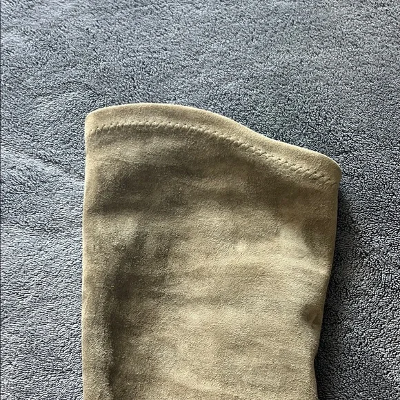 Chic Over-the-Knee Suede Boots in Olive - Picture 2 of 8